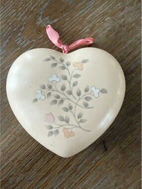 Pfaltzgraff Potpourri Heart Remembrance